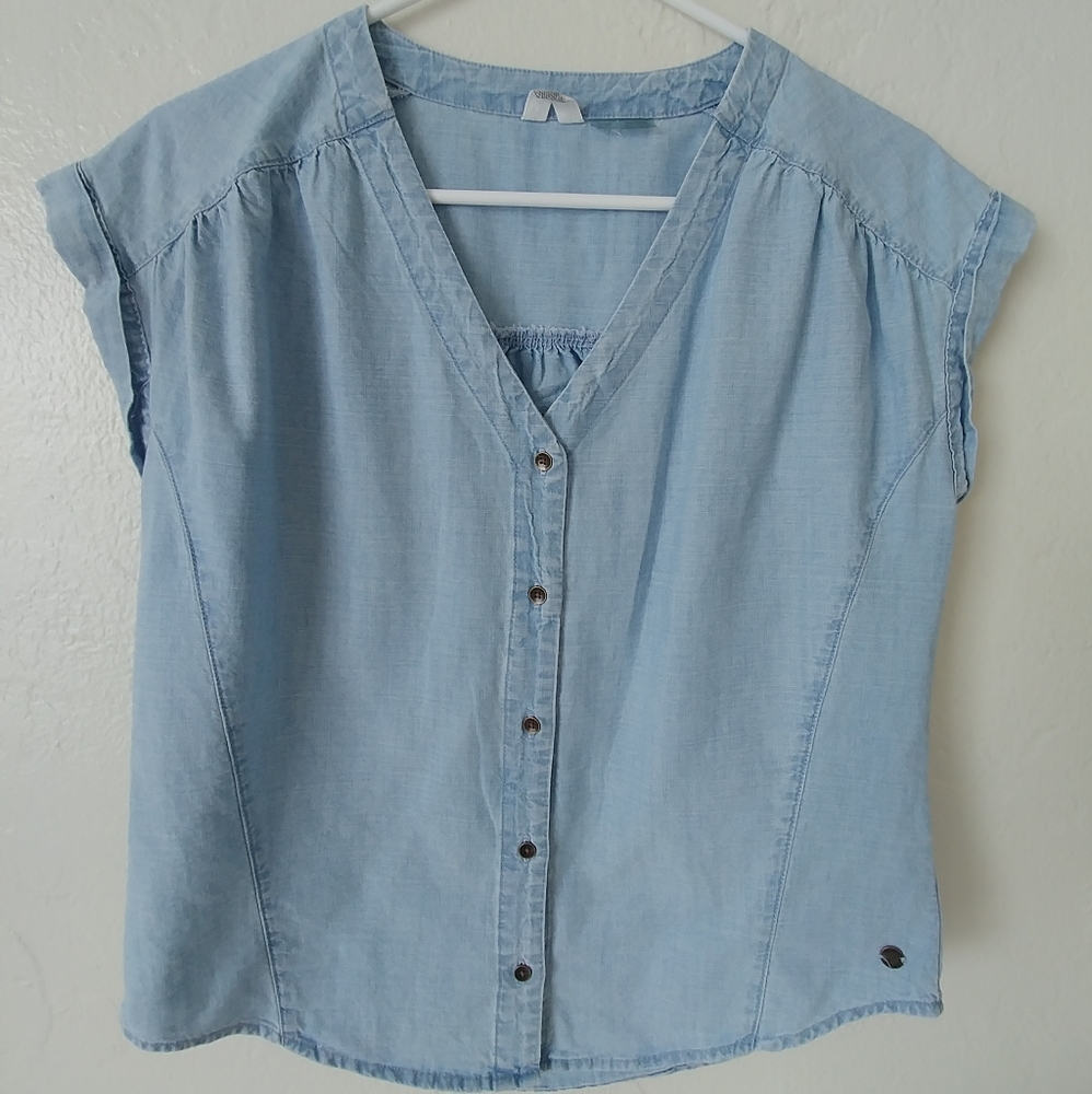 Roxy shirt